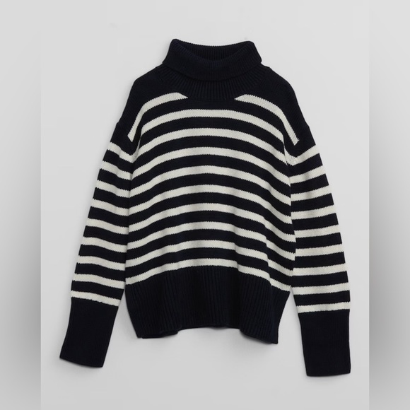 GAP Other - NWT Gap Kids 24/7 Split-Hem Turtleneck Sweater
